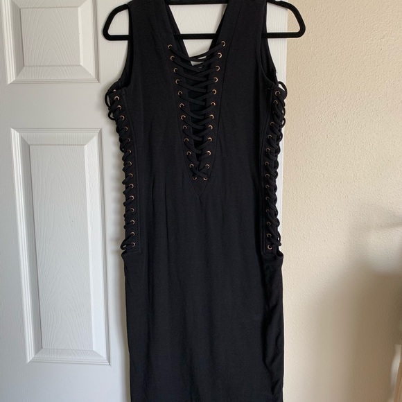 Dresses & Skirts - Black lace up dress. Size 1X. Never worn.